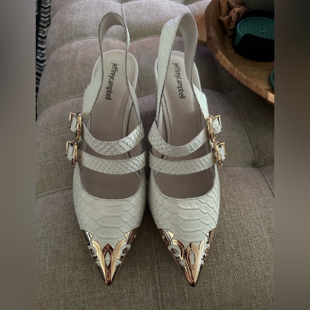 BNWT Jeffrey Campbell Kairo Matte White Block Heel